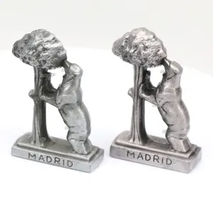 공장 사용자 정의 디자인 아연 합금 3D 모델 곰 스페인 마드리드 기념품 금속 입상 동상