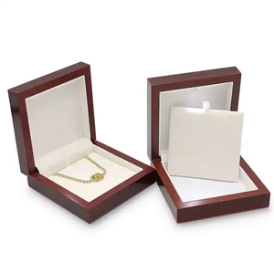 <b>Red</b> Wood Jewelry <b>Box</b> with LED Light Necklace Pendant <b>Gift</b> <b>Box</b> Mahogany Wood with Spotlight - Product Image 4