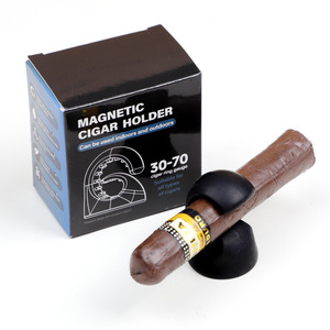 Nuevo Porta Cigarros Magnético para <span class=keywords><strong>Golf</strong></span>, Porta Cigarros <span class=keywords><strong>de</strong></span> Silicona con Fuerte Imán, Herramienta para Pelotas <span class=keywords><strong>de</strong></span> <span class=keywords><strong>Golf</strong></span>, Clip para Carro <span class=keywords><strong>de</strong></span> <span class=keywords><strong>Golf</strong></span>, Regalo - Product Image 1