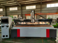 Marques déposées Fast speed 3 axis cnc ATC automatic tool changer wood cnc router