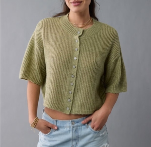 Áo cardigan mohair ngắn tay cổ tròn, dáng rộng, màu trơn, cài nút, chất liệu mohair dệt kim ngắn, kiểu dáng giản dị - Product Image 1