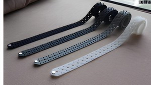 Cintura in silicone per tenere la camicia in posizione, cintura invisibile per camicia, cintura da arbitro, in gomma siliconica sicura sulla pelle, morbida, flessibile e resistente - Product Image 3