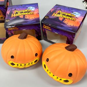Juguete Blandito de Calabaza de Halloween, Juguete Antiestrés de Plástico Naranja para Niños de 2 a 4 Años, Unisex - Product Image 6