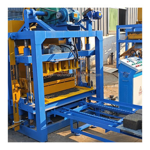 Máquina Automática para Fabricar Ladrillos de Cemento Huecos y Entrelazados QT4-25, Rentable, para Plantas de Fabricación - Product Image 5