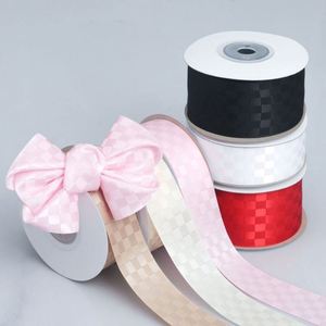 Cinta de Raso a Cuadros de 2.5/4cm, Color Personalizado, Elegante, para Envolver Regalos de Boda y Ramos de Novia - Product Image 1