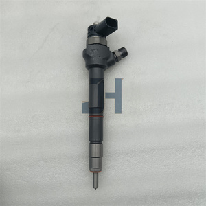 Inyector de Combustible Common Rail 295050-0200 295050-0210 095000-7731 095000-9770 095000-5741 095000-8940 295700-0550/295700-0160 - Product Image 1