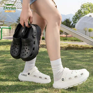 Deran 2025 0EM hauteur augmentant extérieur à la mode trou chaussures <span class=keywords><strong>sabot</strong></span> chaussures récupération mousse pantoufles en gros Sabots sabots pour hommes - Product Image 1