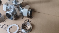 Válvula de Compuerta Sanitaria Manual de Tres Vías SMS de Acero Inoxidable SS316L de Alta Calidad, Ø25.4MM (1 Pulgada), Fabricada en China