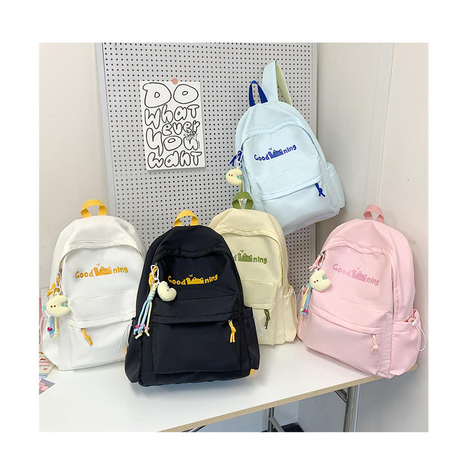 If you need a pendant, please contact customer service to adjust the price.