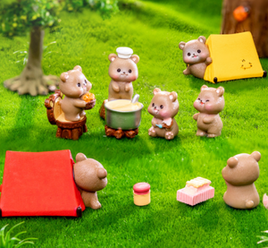 Artesanías de resina coleccionables lindos juguetes kawaii animales terrario figuras conjuntos miniatura casa de muñecas dibujos animados <span class=keywords><strong>Camping</strong></span> pequeño oso pardo - Product Image 4