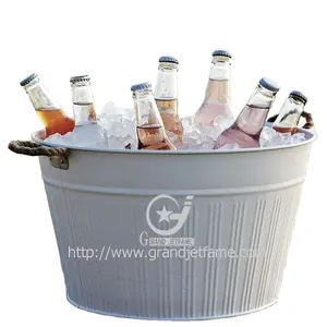 De grande capacidade de armazenamento de metal branco bebidas banheira rústica Farmhouse Decor balde de gelo e galvanizado Cheers Tub para festa