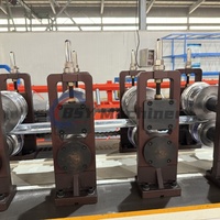 Machine automatique de fabrication de clôtures en treillis métallique pour la production de grillages et la fabrication de clôtures
