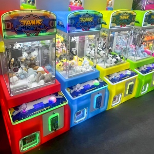 Nhà Máy Bán buôn đồng tiền hoạt động Tank máy bay chiến đấu búp bê máy đồng tiền hoạt động trò chơi máy <span class=keywords><strong>mini</strong></span> đồ chơi sang trọng Claw Máy cẩu cho trẻ em - Product Image 2