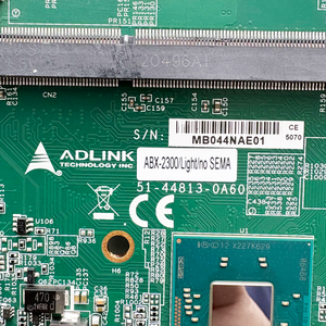 ADLINK 51-44813-0A60 ABX-2300 MXC-2300 Computadora Integrada Expandible sin Ventilador con Procesador Intel Atom E3845, Ranuras PCI/PCIe, VGA en Stock - Product Image 5