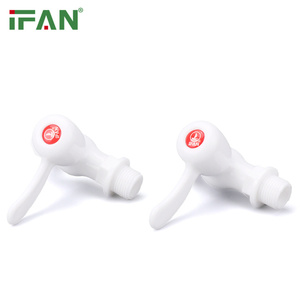 IFAN Muestra <span class=keywords><strong>gratis</strong></span> Grifo de agua Material de PVC Color blanco Grifo de plástico de 1/2 pulgadas Uso al aire libre Grifos de PVC - Product Image 1