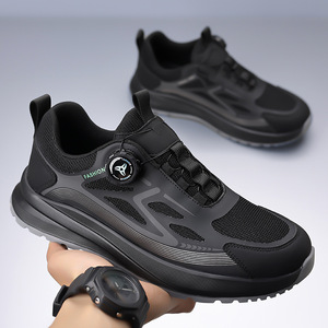 รองเท้าวิ่งกีฬาผู้ชาย สีดำ ผ้าตาข่าย ระบายอากาศดี แบบไม่ต้องผูกเชือก ปิดด้วยหัวเข็มขัด น้ำหนักเบา พื้นรองเท้าทนทาน เหมาะสำหรับออกกำลังกายกลางแจ้ง - Product Image 3