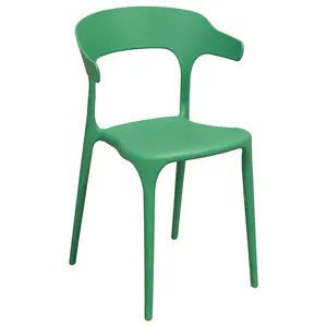 새로운 디자인 하이 퀄리티 파티 의자 정원 피크닉 의자 당신의 공간을 절약하기 위해 쌓을 수있는 플라스틱 의자