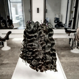 Lot de Cheveux Humains Bruts 100% Naturels, Non Traités, Provenant d'un Donneur Unique, Tissage Indien Bouclé à Double Trame Faite à la Machine, Cheveux Non-Remy, Toutes Couleurs, Épais - Product Image 2