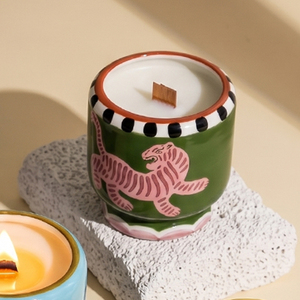Tarro de cerámica mediterráneo al por mayor con logo personalizado, calcomanía de <span class=keywords><strong>flora</strong></span> <span class=keywords><strong>y</strong></span> <span class=keywords><strong>fauna</strong></span> colorida, recipiente para vela aromática, directo de fábrica - Product Image 4