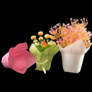 Tas pembungkus kertas anyaman bunga cetak kustom tas luar pot bunga dekorasi Natal penutup pot bunga plastik