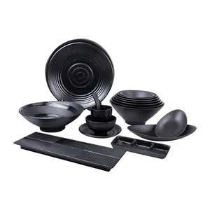 Japanisches Restaurant mit Sojasauce Matt Black Divided Sauce Dish 3-fach Melamin platte