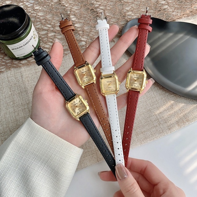 Vintage Watches Quartz Watch Woman Unique square Small Gold Wristwatch for Girls