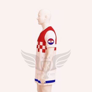 Ensemble maillot et short de supporter thème Croatie, tenue de sport de football personnalisée, uniforme d'entraînement imprimé par sublimation - Product Image 3
