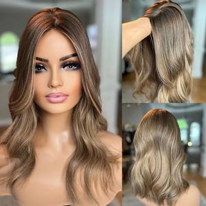 Clip de Topper judío superior de seda nuevo en marrón con trama cerrada de Color resaltado con tupé de Base de seda para mujer pérdida de cabello - Product Image 4