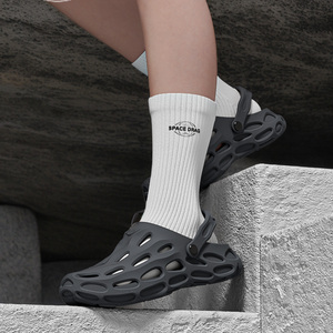 <span class=keywords><strong>Zuecos</strong></span> para Hombre y <span class=keywords><strong>Mujer</strong></span>, Sandalias de Playa con Suela Gruesa de Eva, Diseño Cerrado Antideslizante, Acolchadas para Mayor Comodidad - Product Image 4