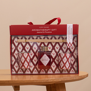 Ensemble de bougies en verre de cire de soja artisanale de haute qualité Cadeau de fête de mariage - Product Image 6