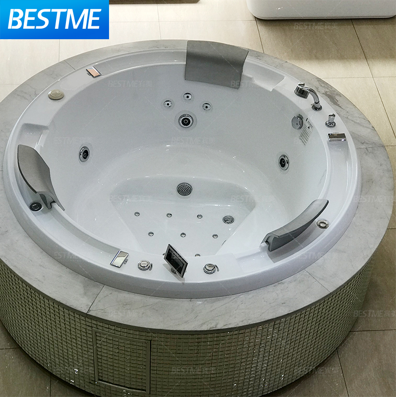 Massage trempage rond durable 3 personnes baignoire intérieure et extérieure intégrée baignoire de salle de bains baignoire en acrylique spa jacuzzi