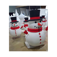 Fabrieksgemaakte hoogwaardige buitenkerstmanbeeldjes van glasvezelhars, sculptuurmodel ornamenten van hars