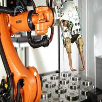 Robot Industri KUKA KR420 R3100 6 Axis dengan Beban Angkut Tinggi 420kg, Jangkauan 3100mm, IP65, untuk Penanganan dan Palletizing