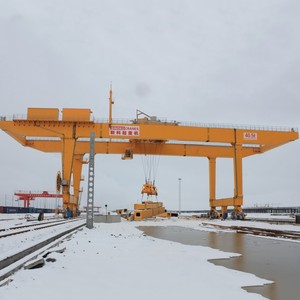 Grúa de puente de vía férrea RMG, máquina de transporte, contenedor, <span class=keywords><strong>40</strong></span> toneladas - Product Image 2