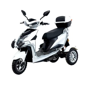 Tricycle Électrique 60V 1000W, Scooter à <span class=keywords><strong>3</strong></span> <span class=keywords><strong>Roues</strong></span> pour Adultes, Trike de Transport, Vitesse Élevée 30-50km/h, Double <span class=keywords><strong>Roues</strong></span> Arrière, Coffre Ouvert, Vente en Gros OEM - Product Image 2