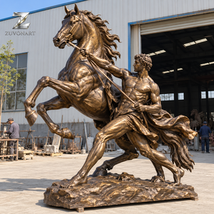 Sculpture de <span class=keywords><strong>cheval</strong></span> <span class=keywords><strong>et</strong></span> d'héroïque en bronze grandeur nature, classique <span class=keywords><strong>et</strong></span> personnalisée pour musée, place publique, parc, hôtel, jardin, centre d'art, cour. - Product Image 3
