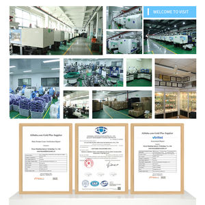 ขวดสเปรย์น้ำหอมพลาสติก PP ขนาดพกพา 20 มล. รูปทรงสี่เหลี่ยม ขนาดเท่าบัตรเครดิต - Product Image 5