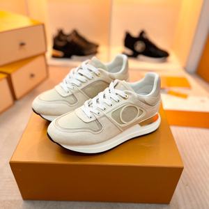 Chaussures décontractées de luxe de haute qualité, style 2026, marque classique, respirantes, en maille, légères, baskets de marche - Product Image 1