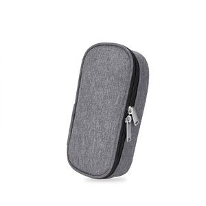 Sac isotherme gris portable pour le transport de médicaments et d'aliments en voyage - Product Image 5