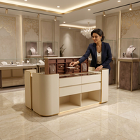 Armoire de rangement pour bijoux RZ personnalisée, îlot de dressing avec vitrine transparente pour l'organisation de bijoux domestiques