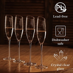 Verres à vin mousseux modernes en forme de <span class=keywords><strong>tulipe</strong></span>, soufflés à la main, 8,5 oz, transparents, personnalisables, pour cadeau de mariage - Product Image 6