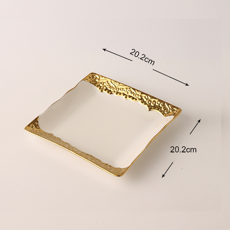 Assiette carrée de 8 pouces
