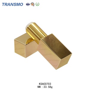 Conteneur de baume à lèvres liquide de luxe avec logo personnalisé, tubes en plastique dorés pour votre marque personnalisée - Product Image 5