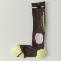 Chaussettes de cyclisme personnalisées avec logo, soutien de la voûte plantaire, compression haute, pour hommes, chaussettes de sport premium pour la vente en gros