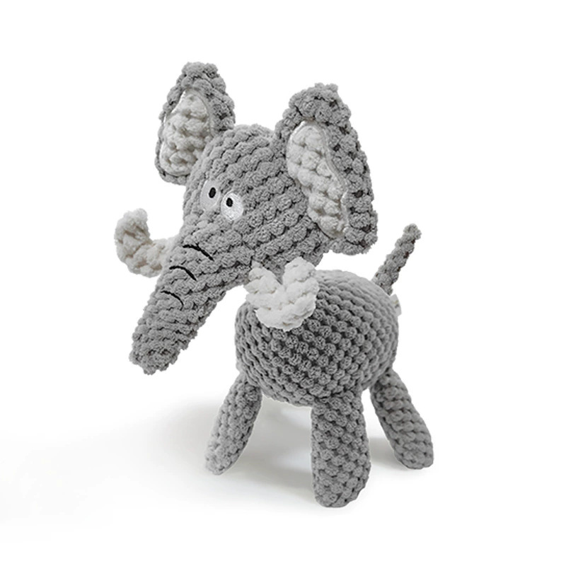 Piccolo elefante grigio