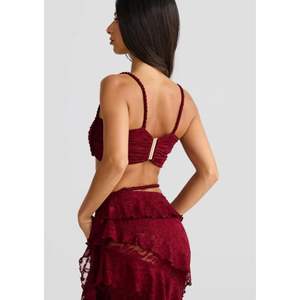 Ensemble 2 pièces personnalisé en dentelle pour femme 2026 – Haut court sans manches et jupe longue – Tenue bohème pour les vacances – Printemps-Été – Respirant - Product Image 2