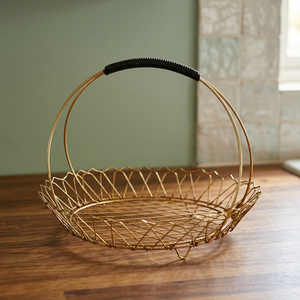 Panier de rangement rond en métal avec poignée, design en fil de fer durable, style minimaliste pour l'organisation du salon - Product Image 4