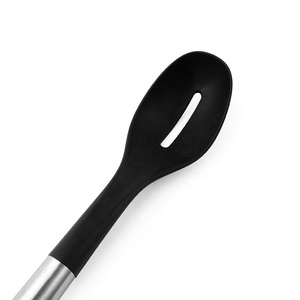 Juego de Utensilios de Cocina de Silicona de 9 Piezas con Mangos de Acero Inoxidable, Antiadherentes y Resistentes al Calor - Product Image 4