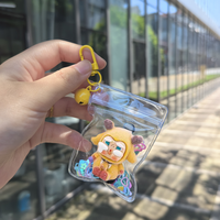 Porte-clés en peluche Père Noël floqué, mini jouet de dessin animé, pendentif sac en PVC transparent DIY Kawaii avec clochette et paillettes