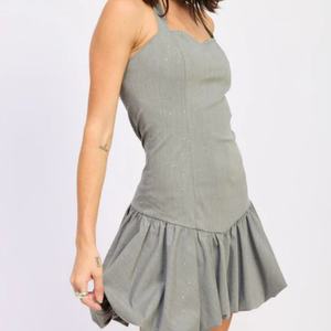 Robe Courte à Volants Effet Bulle avec Strass – Nouvelle Collection Été Décontractée pour Femme – Vente en Gros Idéale pour les Vacances en Bord de Mer - Product Image 2